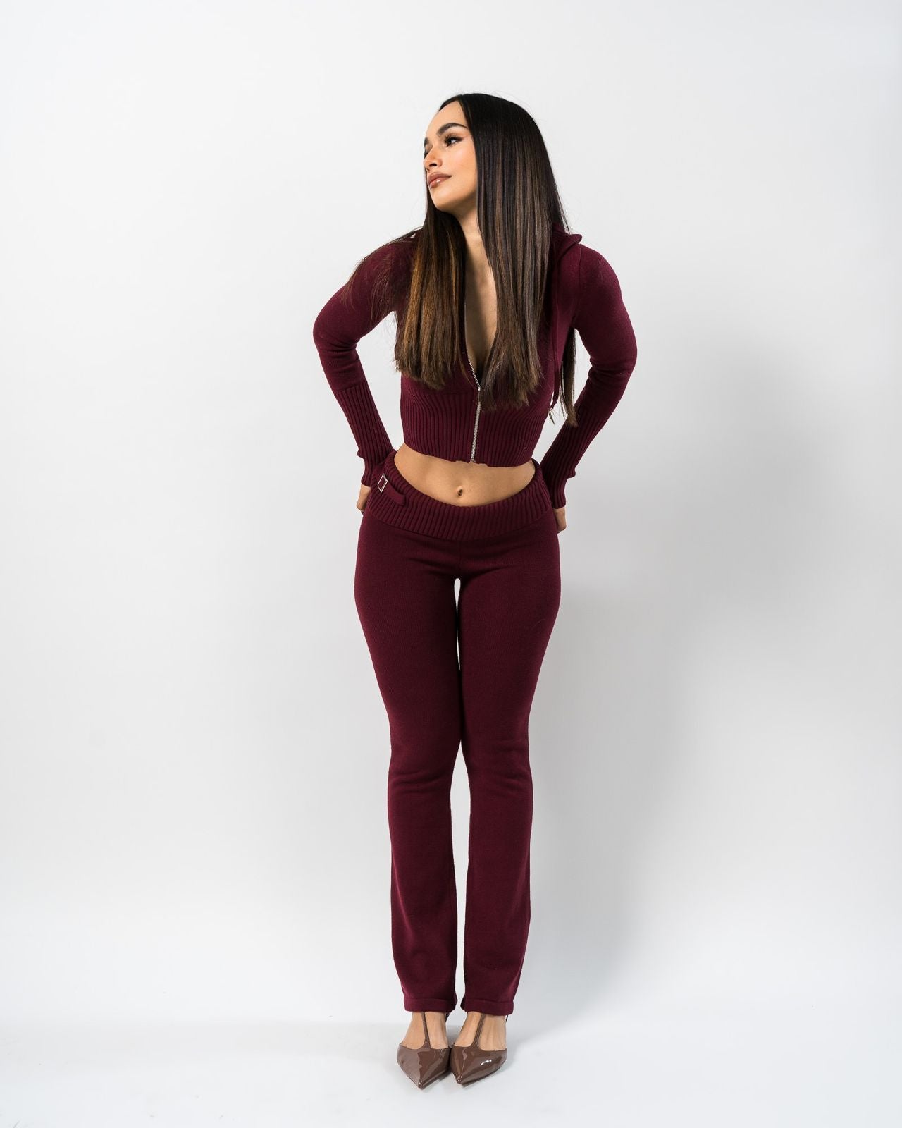 Jolie set